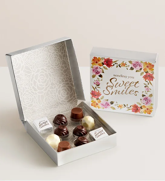 Magnificent Pink Rose & Lily Bouquet - Image 4